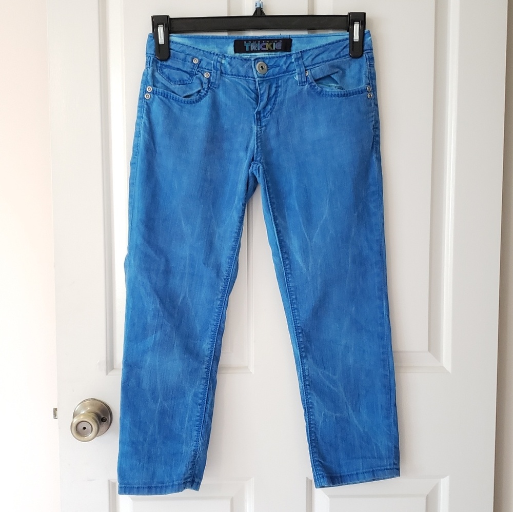 3/$30 Whitewashed blue jeans
